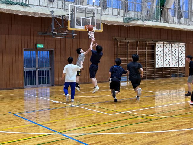 basketball.jpg