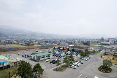 学生用駐車場