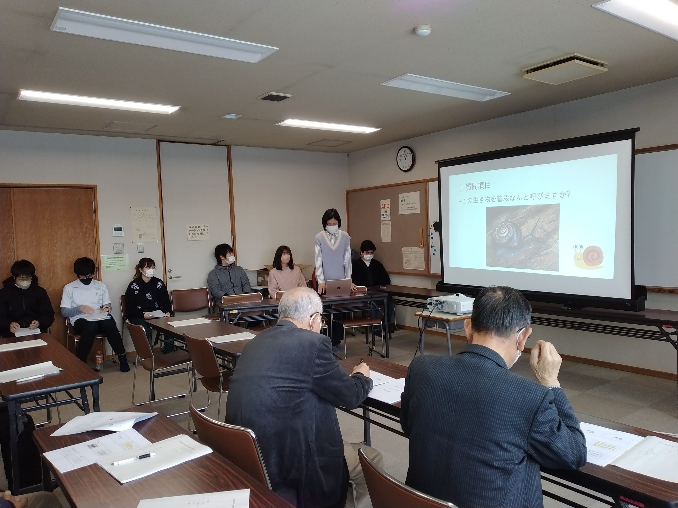 人間関係学科「地域言語コミュニケーション演習」で報告会を実施しました