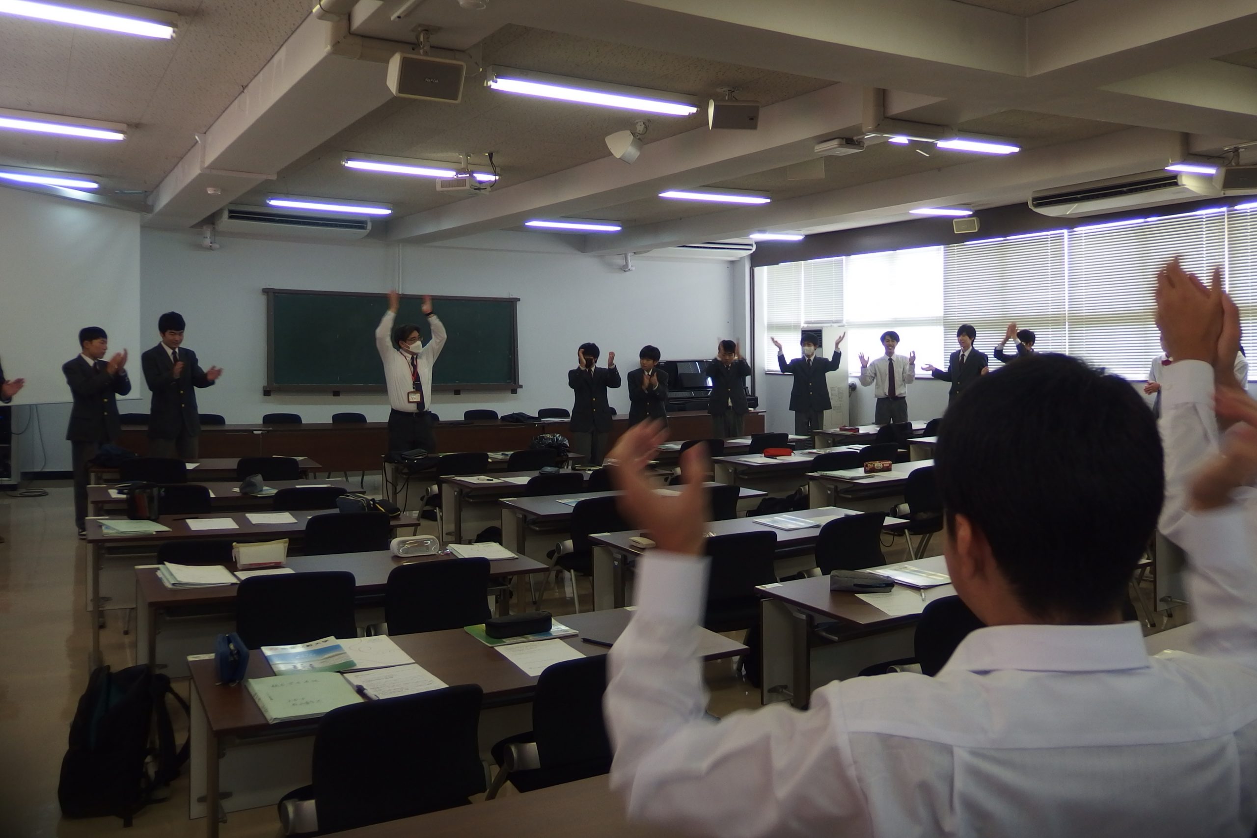 東根市立第一中学校の2年生が来学しました