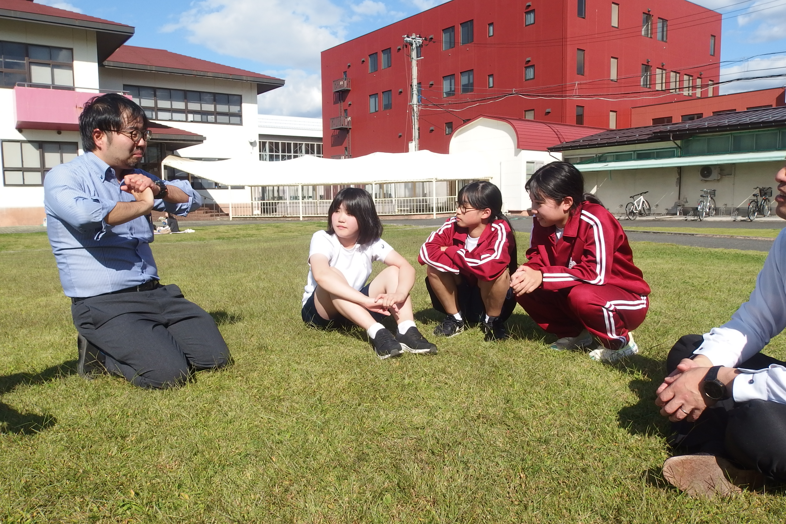 南陽市立赤湯中学校のみなさんが大学見学に来学されました
